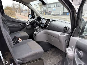 Nissan E-NV200