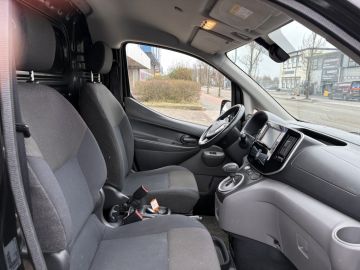 Nissan E-NV200
