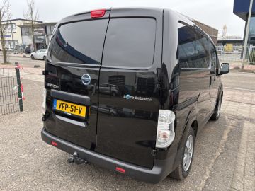 Nissan E-NV200
