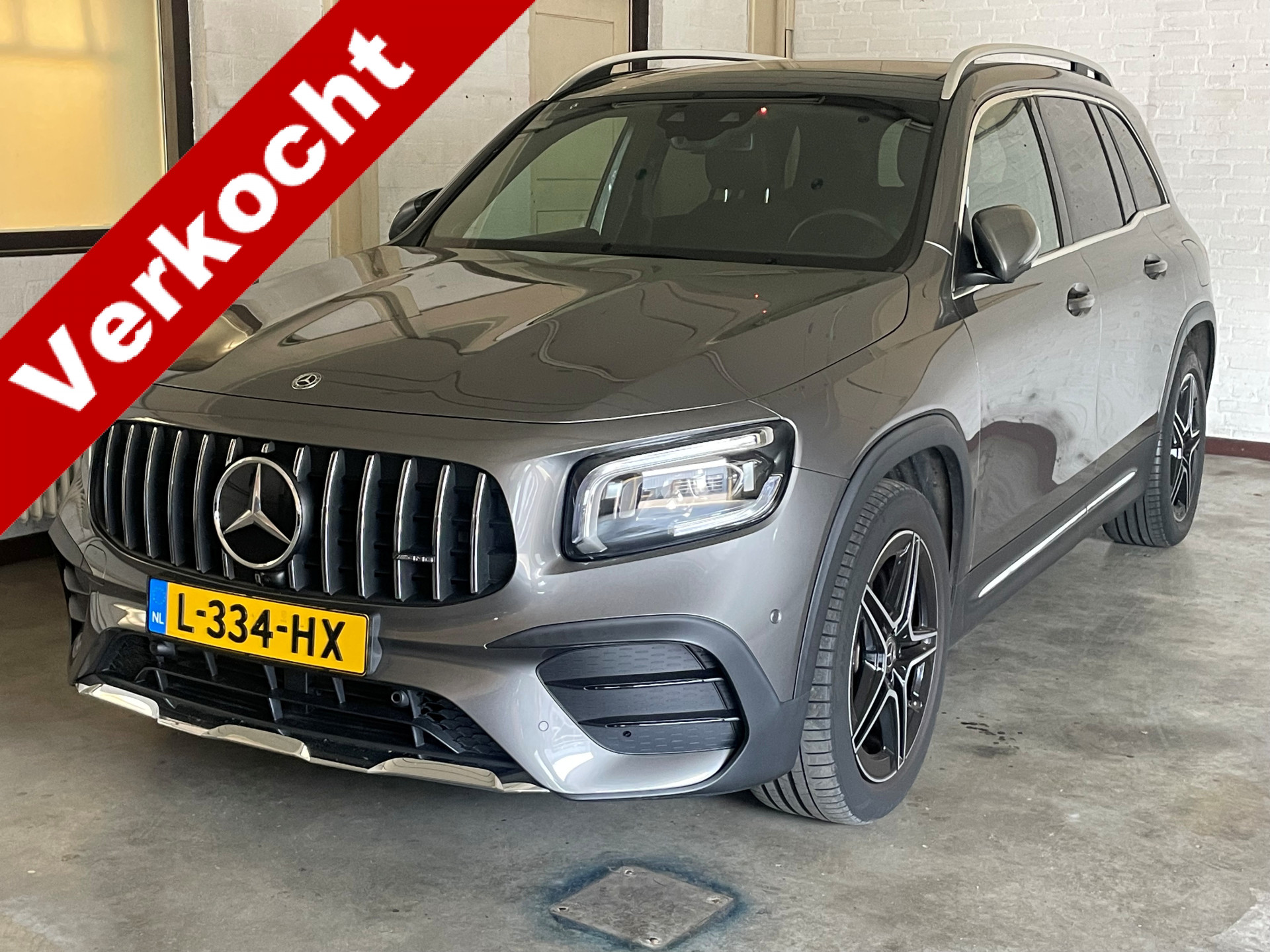 Mercedes-Benz Glb 250 4MATIC Premium Plus AMG-style - Camera - Dodehoekassistent -