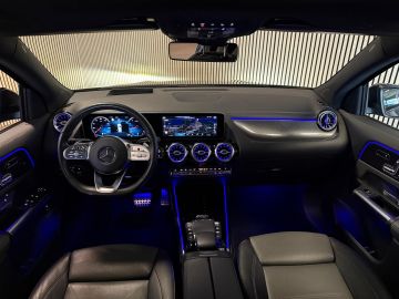 Mercedes-Benz GLA 250 4-Matic AMG STYLING-PANORAMA-MEMORY-DISTRONIC-HEAD UP-ZEER CO