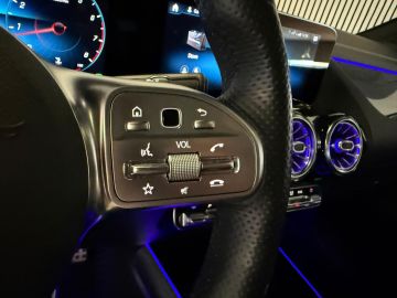 Mercedes-Benz GLA 250 4-Matic AMG STYLING-PANORAMA-MEMORY-DISTRONIC-HEAD UP-ZEER CO