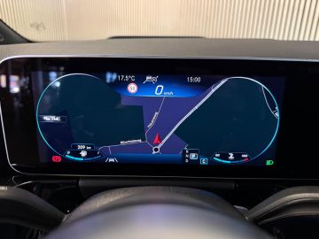 Mercedes-Benz GLA 250 4-Matic AMG STYLING-PANORAMA-MEMORY-DISTRONIC-HEAD UP-ZEER CO