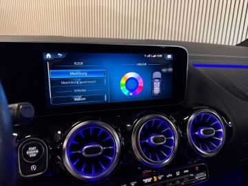 Mercedes-Benz GLA 250 4-Matic AMG STYLING-PANORAMA-MEMORY-DISTRONIC-HEAD UP-ZEER CO