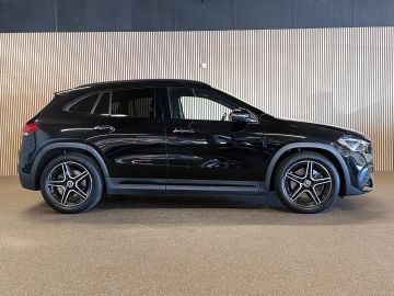 Mercedes-Benz GLA 250 4-Matic AMG STYLING-PANORAMA-MEMORY-DISTRONIC-HEAD UP-ZEER CO