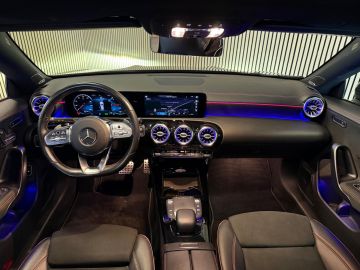 Mercedes-Benz CLA Shooting Brake 250e AMG STYLING-PANORAMA-MEMORY-TREKHAAK-NIGHT-SO