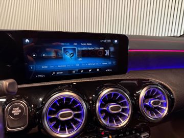 Mercedes-Benz CLA Shooting Brake 250e AMG STYLING-PANORAMA-MEMORY-TREKHAAK-NIGHT-SO