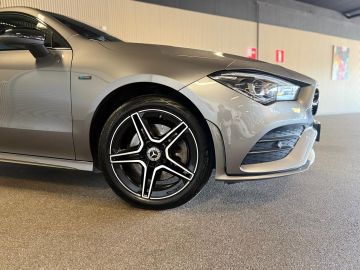 Mercedes-Benz CLA Shooting Brake 250e AMG STYLING-PANORAMA-MEMORY-TREKHAAK-NIGHT-SO