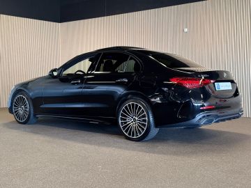 Mercedes-Benz C-Klasse 300e AMG STYLING-PANORAMA-HEAD UP-MEMORY-DISTRONIC-COMPLEET