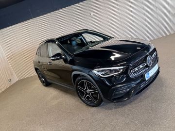 Mercedes-Benz GLA 180 AMG STYLING-PANODAK-MEMORY-NIGHT-MULTIBEAM-WIDESCREEN-COMPLEE