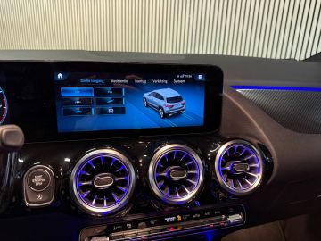 Mercedes-Benz GLA 180 AMG STYLING-PANODAK-MEMORY-NIGHT-MULTIBEAM-WIDESCREEN-COMPLEE