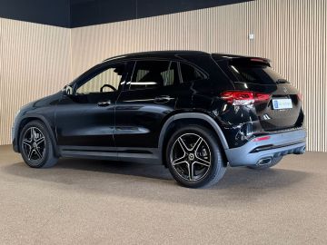 Mercedes-Benz GLA 180 AMG STYLING-PANODAK-MEMORY-NIGHT-MULTIBEAM-WIDESCREEN-COMPLEE