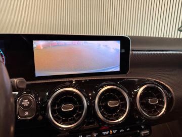 Mercedes-Benz A-Klasse 200 Progressive-WIDESCREEN-APPLE CARPLAY-CAMERA-STOELCOMFORT-COMP