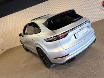 Porsche Cayenne 3.0 E-Hybrid SPORT DESIGN-PANO-SPORT CHRONO-14 VOUDIG-VIERWIELBES