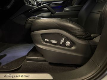 Porsche Cayenne 3.0 E-Hybrid SPORT DESIGN-PANO-SPORT CHRONO-14 VOUDIG-VIERWIELBES
