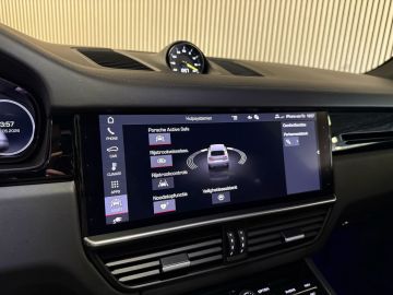 Porsche Cayenne 3.0 E-Hybrid SPORT DESIGN-PANO-SPORT CHRONO-14 VOUDIG-VIERWIELBES