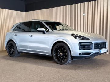 Porsche Cayenne 3.0 E-Hybrid SPORT DESIGN-PANO-SPORT CHRONO-14 VOUDIG-VIERWIELBES