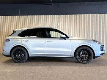 Porsche Cayenne 3.0 E-Hybrid SPORT DESIGN-PANO-SPORT CHRONO-14 VOUDIG-VIERWIELBES