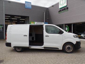Toyota ProAce Worker 1.5 D-4D Live Long, 3 Zitplaatsen!!, Navigatie, Airco, Cru