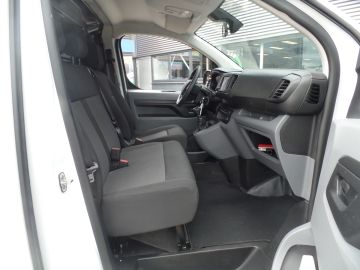 Toyota ProAce Worker 1.5 D-4D Live Long, 3 Zitplaatsen!!, Navigatie, Airco, Cru