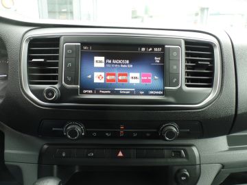 Toyota ProAce Worker 1.5 D-4D Live Long, 3 Zitplaatsen!!, Navigatie, Airco, Cru
