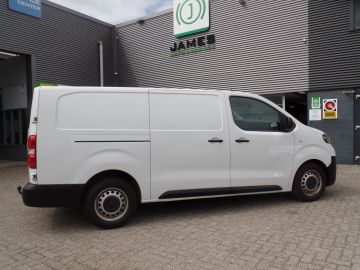 Toyota ProAce Worker 1.5 D-4D Live Long, 3 Zitplaatsen!!, Navigatie, Airco, Cru