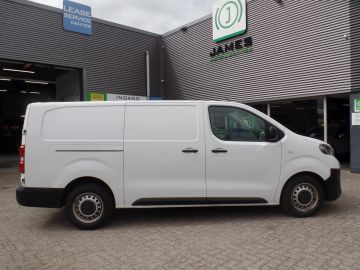 Toyota ProAce Worker 1.5 D-4D Live Long, 3 Zitplaatsen!!, Navigatie, Airco, Cru