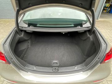Mercedes-Benz E-Klasse 200 Avantgarde - Pano - 360gr. camera - Dodehoekassitent etc etc 