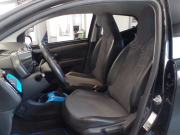 Toyota Aygo 1.0 VVT-i x-first, Clima controle, Elek ramen/spiegels, Key free,