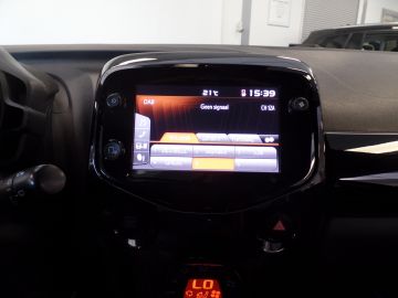 Toyota Aygo 1.0 VVT-i x-first, Clima controle, Elek ramen/spiegels, Key free,