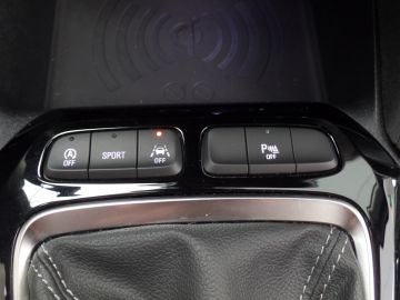 Opel Corsa 1.2 GS Line, Two-tone kleur, Navigatie, Clima controle, Cruise co