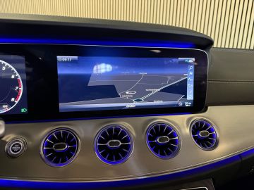 Mercedes-Benz E-Klasse Cabrio 300 AMG STYLING-AIRSCARF-MEMORY-RIJPAKKET-WIDESCREEN-COMPL