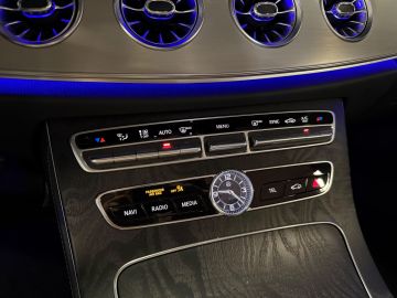 Mercedes-Benz E-Klasse Cabrio 300 AMG STYLING-AIRSCARF-MEMORY-RIJPAKKET-WIDESCREEN-COMPL