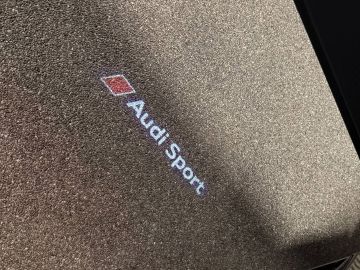 Audi RS6 4.0 TFSI Quattro 600 PK-DYNAMIC PLUS-KERAMISCH-AKRAPOVIC-PANORAMA