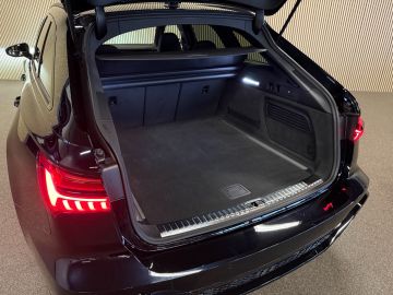 Audi RS6 4.0 TFSI Quattro 600 PK-DYNAMIC PLUS-KERAMISCH-AKRAPOVIC-PANORAMA