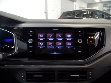 Volkswagen Polo 5drs 1.0 TSI 2x R-Line Origineel Nederlandse auto!! Navigatie, Ap