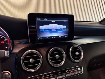 Mercedes-Benz GLC 250 4 Matic AMG STYLING-PANORAMA-RIJ PAKKET-BURMESTER-COMPLEET