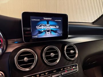 Mercedes-Benz GLC 250 4 Matic AMG STYLING-PANORAMA-RIJ PAKKET-BURMESTER-COMPLEET