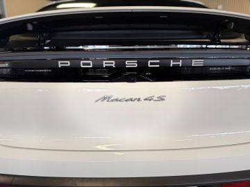 Porsche Macan 4S 100kWh 449PK-LUCHTV.-PANO-HEAD UP-MATRIX-STOELEN 14 VOUDIG-VIE