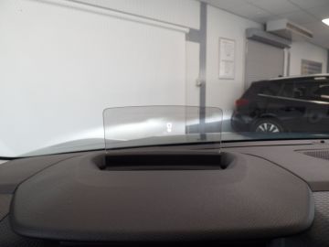Citroën C4 5drs 1.2 Puretech Shine 130pk!!, Navigatie, Clima controle, Cruis