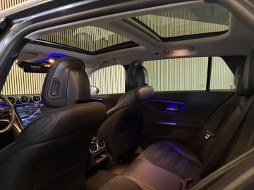 Mercedes-Benz C-Klasse Estate 220D AMG STYLING-PANORAMA-CAMERA-TREKHAAK-DODEHOEK-COMPLEE