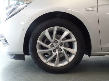 Opel Astra Sports Tourer 1.2 Elegance 130pk!!, Navigatie, Clima controle, Cr