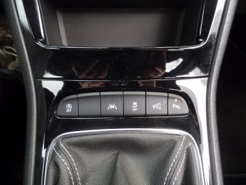 Opel Astra Sports Tourer 1.2 Elegance 130pk!!, Navigatie, Clima controle, Cr