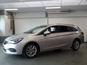 Opel Astra Sports Tourer 1.2 Elegance 130pk!!, Navigatie, Clima controle, Cr
