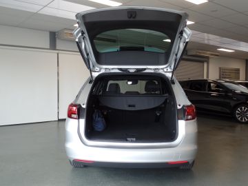 Opel Astra Sports Tourer 1.2 Elegance 130pk!!, Navigatie, Clima controle, Cr