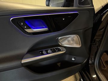Mercedes-Benz C-Klasse 300 AMG STYLING-BURMESTER-TREKHAAK-NIGHT-SFEERVERLICHTING-MULTISP