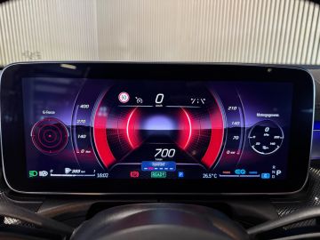 Mercedes-Benz C-Klasse 300 AMG STYLING-BURMESTER-TREKHAAK-NIGHT-SFEERVERLICHTING-MULTISP