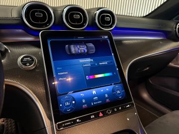 Mercedes-Benz C-Klasse 300 AMG STYLING-BURMESTER-TREKHAAK-NIGHT-SFEERVERLICHTING-MULTISP