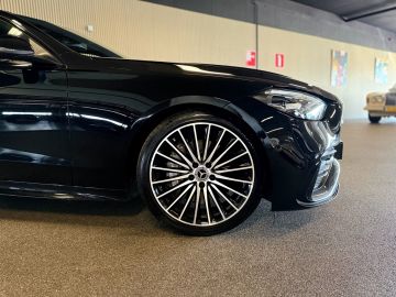 Mercedes-Benz C-Klasse 300 AMG STYLING-BURMESTER-TREKHAAK-NIGHT-SFEERVERLICHTING-MULTISP