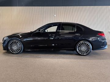 Mercedes-Benz C-Klasse 300 AMG STYLING-BURMESTER-TREKHAAK-NIGHT-SFEERVERLICHTING-MULTISP